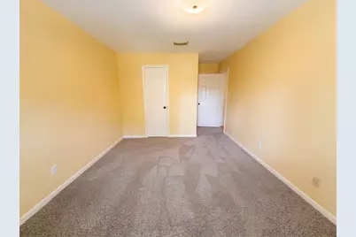 5210 Green Springs Drive, Houston, TX 77066 - Photo 20