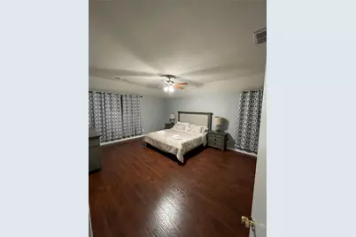 17158 Summer Hollow Drive, Sugar Land, TX 77498 - Photo 24