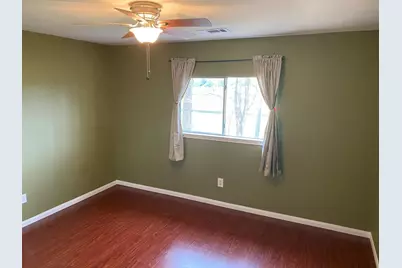 17158 Summer Hollow Drive, Sugar Land, TX 77498 - Photo 8