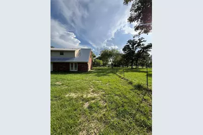 8049 Forest Hills Drive, Montgomery, TX 77316 - Photo 8