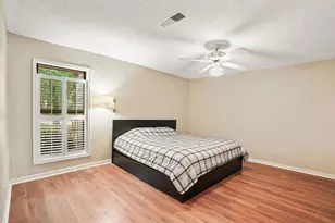 9 Lakeview Manor, Huntsville, TX 77340 - Photo 24