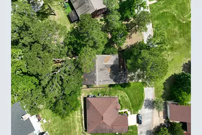 9 Lakeview Manor, Huntsville, TX 77340 - Photo 34
