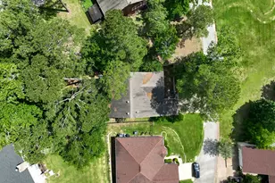 9 Lakeview Manor, Huntsville, TX 77340 - Photo 34