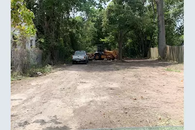 737 Granville Drive, Houston, TX 77091 - Photo 2