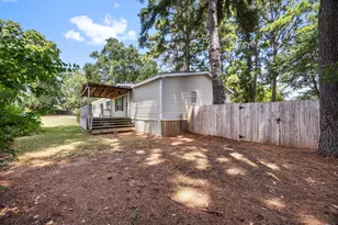 14279 Shadow Bay Dr, Willis, TX 77318 - Photo 38