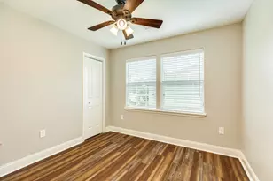 218 Palm Ln, Lake Jackson, TX 77566 - Photo 22