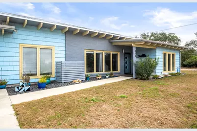 320 Timothy Street, Rockport, TX 78382 - Photo 6