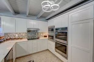320 Timothy St, Rockport, TX 78382 - Photo 22