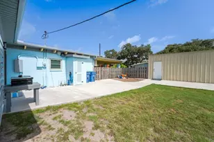 320 Timothy St, Rockport, TX 78382 - Photo 44