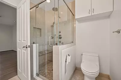 5232 Piping Rock Ln Lane, Houston, TX 77056 - Photo 20