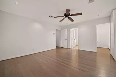 5232 Piping Rock Ln Lane, Houston, TX 77056 - Photo 18