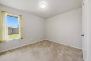 306 Laney St, Brenham, TX 77833 - Photo 10