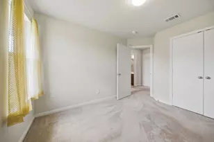 306 Laney St, Brenham, TX 77833 - Photo 8