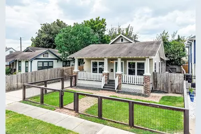 1307 Walton Street, Houston, TX 77009 - Photo 2