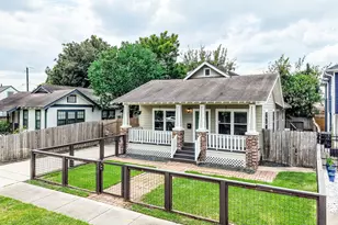 1307 Walton St, Houston, TX 77009 - Photo 2
