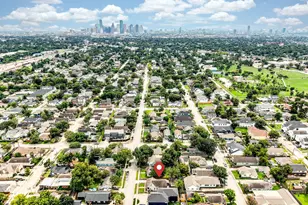 1307 Walton St, Houston, TX 77009 - Photo 34