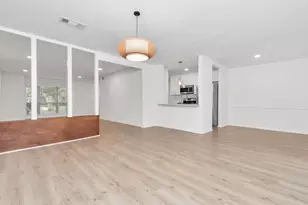 1365 Country Pl Dr, Houston, TX 77079 - Photo 8