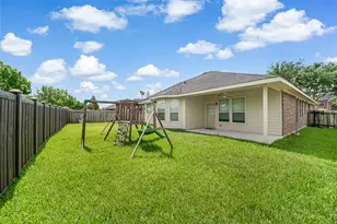 8811 Henrico Ln, Rosenberg, TX 77469 - Photo 18