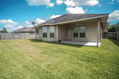 8811 Henrico Lane, Rosenberg, TX 77469 - Photo 12