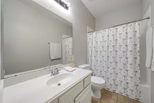 8811 Henrico Ln, Rosenberg, TX 77469 - Photo 12