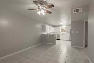 600 Palm St, Huntsville, TX 77340 - Photo 4