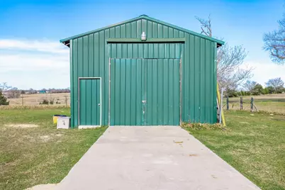 6622 County Road 360, Buffalo, TX 75831 - Photo 28