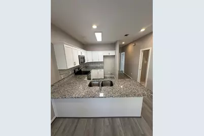 16945 Glenheath, Montgomery, TX 77316 - Photo 2