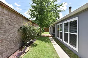 16007 Ridgegreen Dr, Houston, TX 77082 - Photo 34