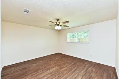 16007 Ridgegreen Drive, Houston, TX 77082 - Photo 18