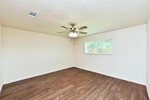16007 Ridgegreen Dr, Houston, TX 77082 - Photo 18