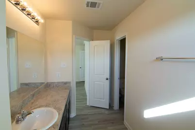 4210 Silver Ranch Road, Houston, TX 77014 - Photo 12