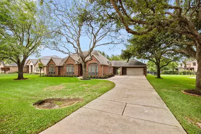 5210 Weston Drive, Weston Lakes, TX 77441 - Photo 2