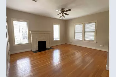 302 W Saulnier Street #3, Houston, TX 77019 - Photo 4
