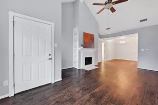 2100 Tanglewilde St, Houston, TX 77063 - Photo 8