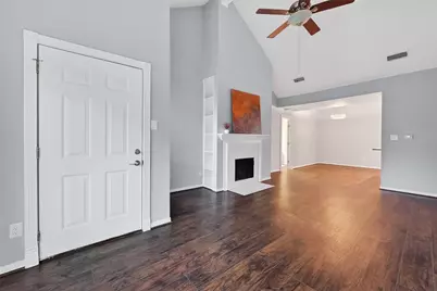 2100 Tanglewilde Street #740, Houston, TX 77063 - Photo 4