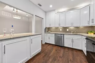 2100 Tanglewilde St, Houston, TX 77063 - Photo 12