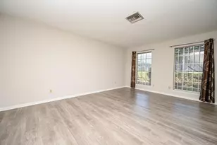 7878 Leonora St, Houston, TX 77061 - Photo 26