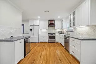 211 W 31st St, Houston, TX 77018 - Photo 4