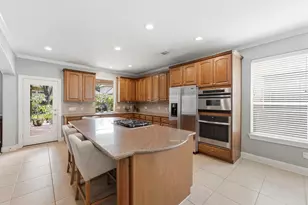 12526 Cape Sable Ct, Humble, TX 77346 - Photo 8