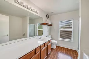 19819 Crested Hill Ln, Cypress, TX 77433 - Photo 16