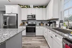 15434 Peacock Ln, Conroe, TX 77302 - Photo 12