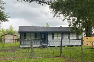 518 Big Deer Dr, Crosby, TX 77532 - Photo 4