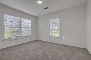 718 E Republic Ave, Baytown, TX 77520 - Photo 18