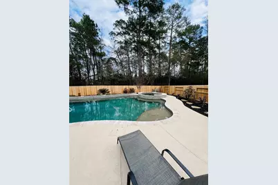 27 E Shale Creek Circle, The Woodlands, TX 77382 - Photo 32