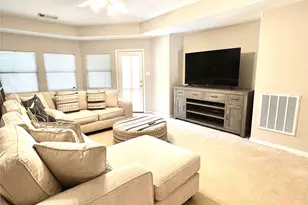 27 E Shale Creek Cir, The Woodlands, TX 77382 - Photo 20