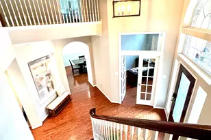 27 E Shale Creek Cir, The Woodlands, TX 77382 - Photo 14