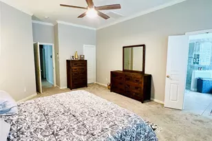 27 E Shale Creek Cir, The Woodlands, TX 77382 - Photo 12