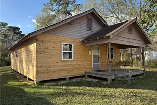 870 W Davis Loop, Vidor, TX 77662 - Photo 2