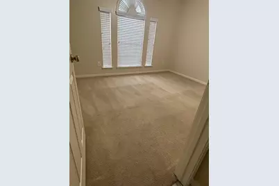 903 Christopher, Baytown, TX 77521 - Photo 16