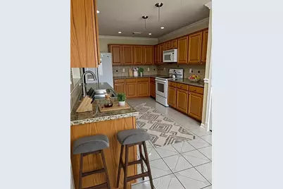 903 Christopher, Baytown, TX 77521 - Photo 10